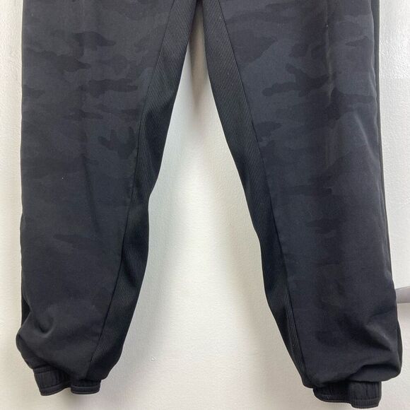 Athleta Black Camouflage Brooklyn Lined Camo Jogger Sweat Pants Athleisure sz 8 - Picture 3 of 11